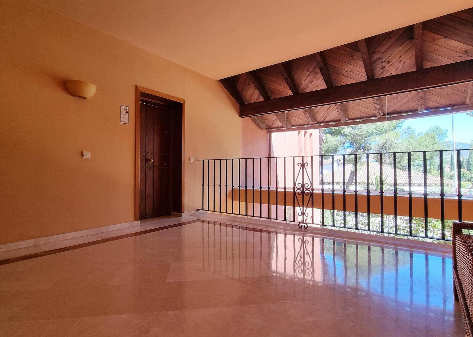Jardines De Don Carlos Apartment Marbella