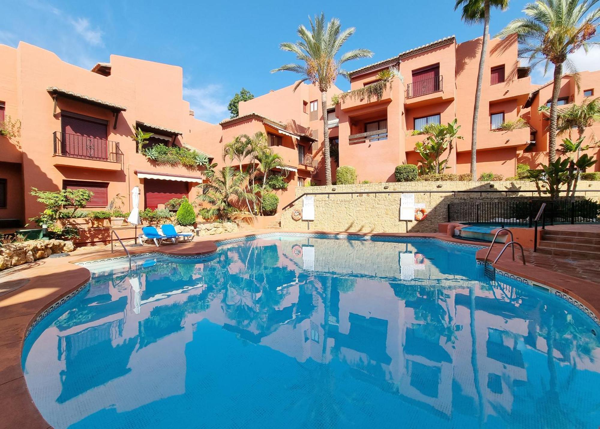 Apartment Jardines De Don Carlos Marbella
