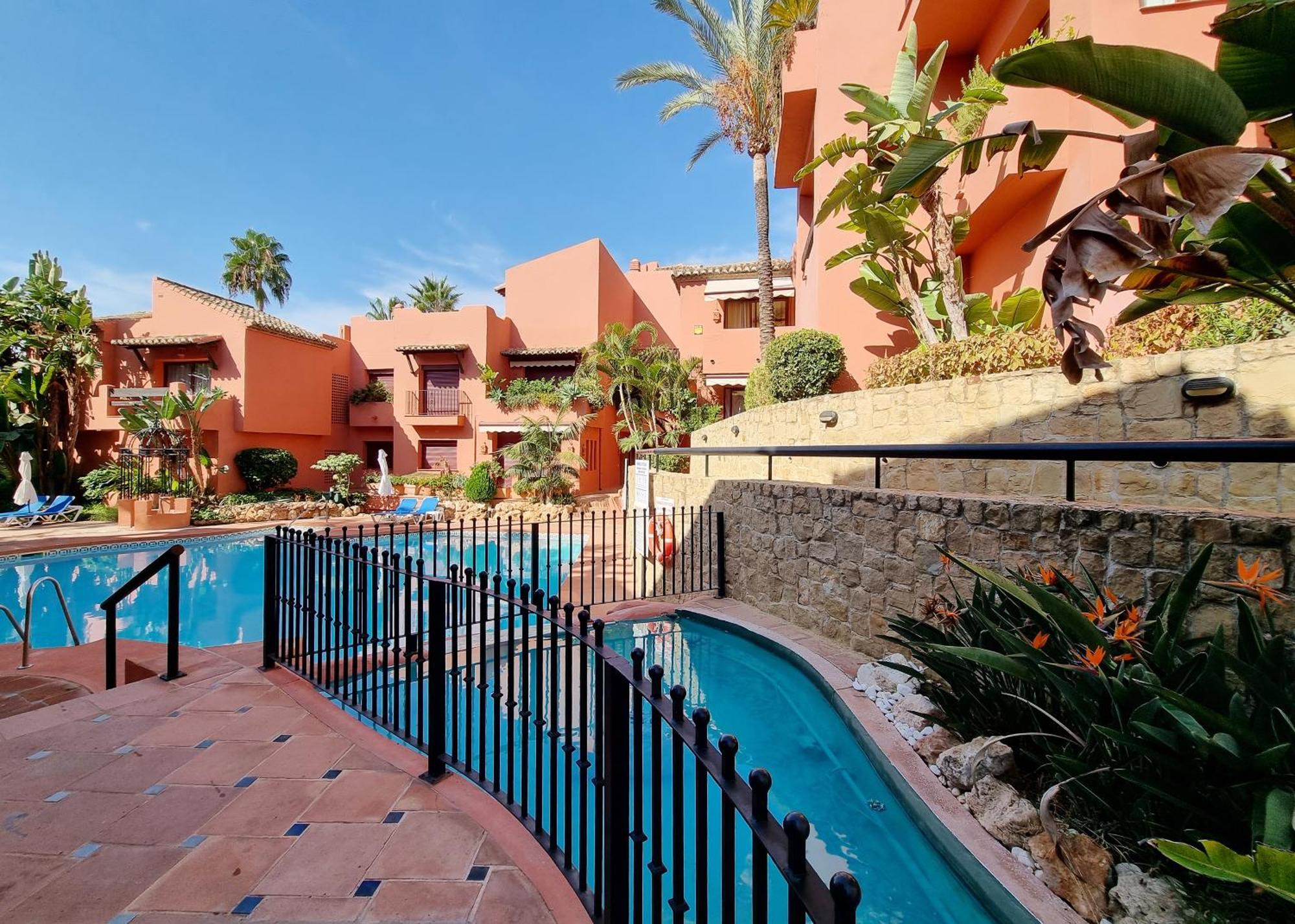 Apartment Jardines De Don Carlos